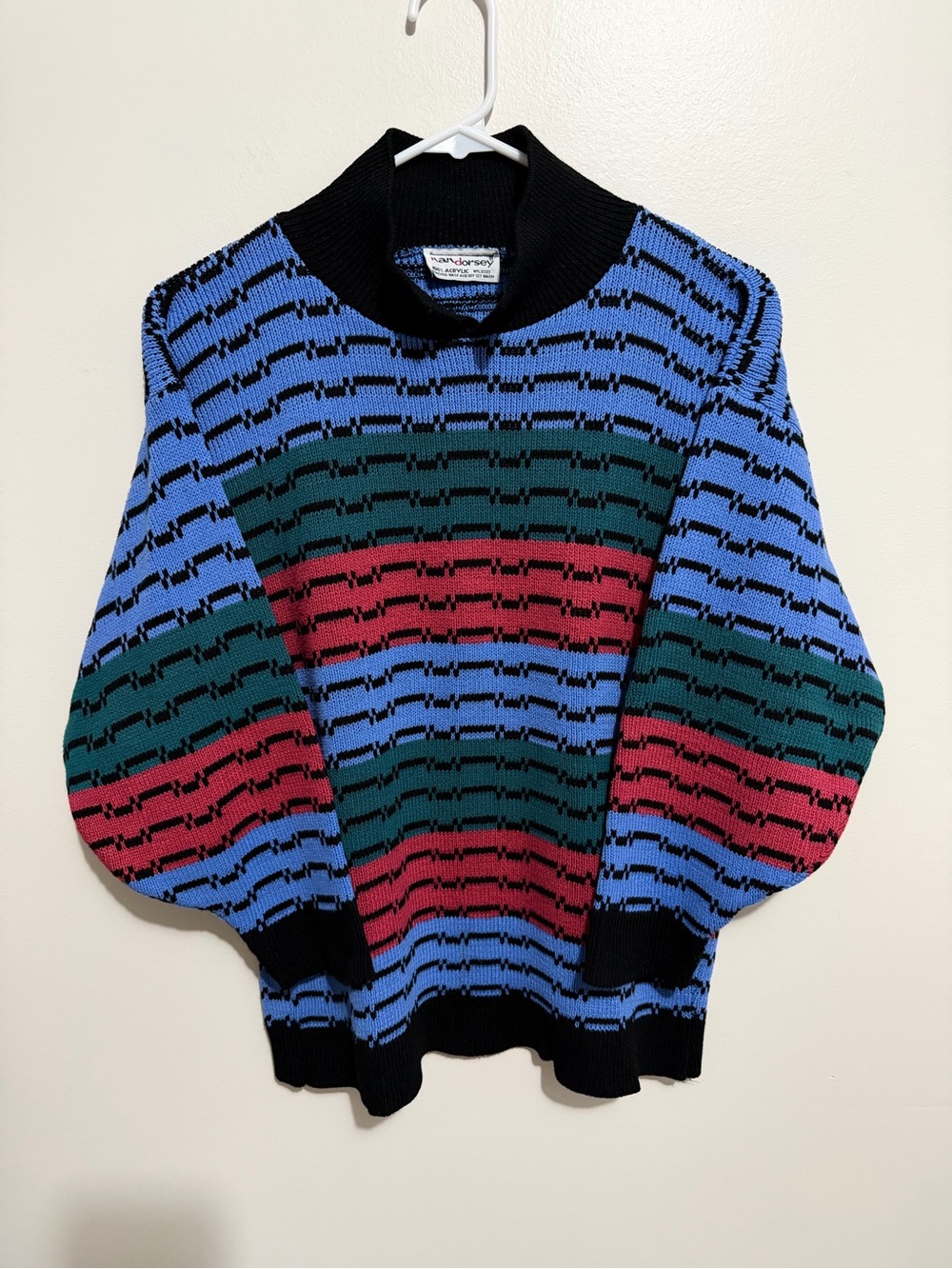 Nandorsey Vintage Style 80’s-90’s Knit Sweater